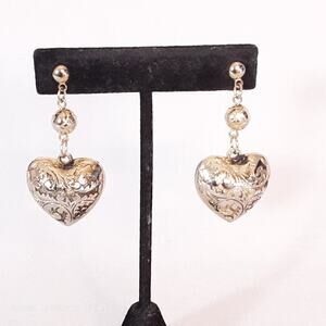 Orante Hollow Heart Dangling Earrings Gold Tone Floral Pattern